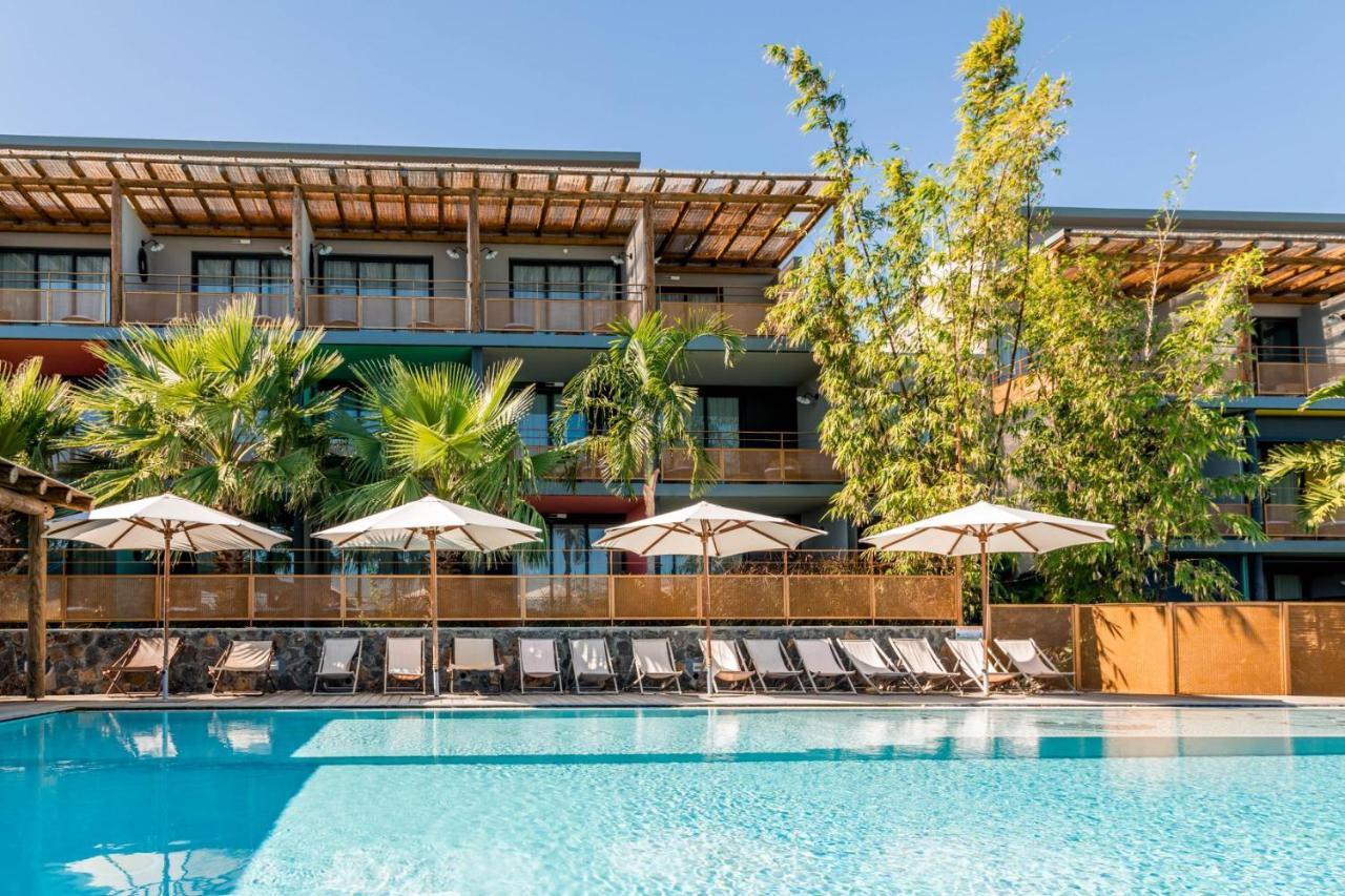 Hotel Dina Morgabine Saint Gilles Exterior foto