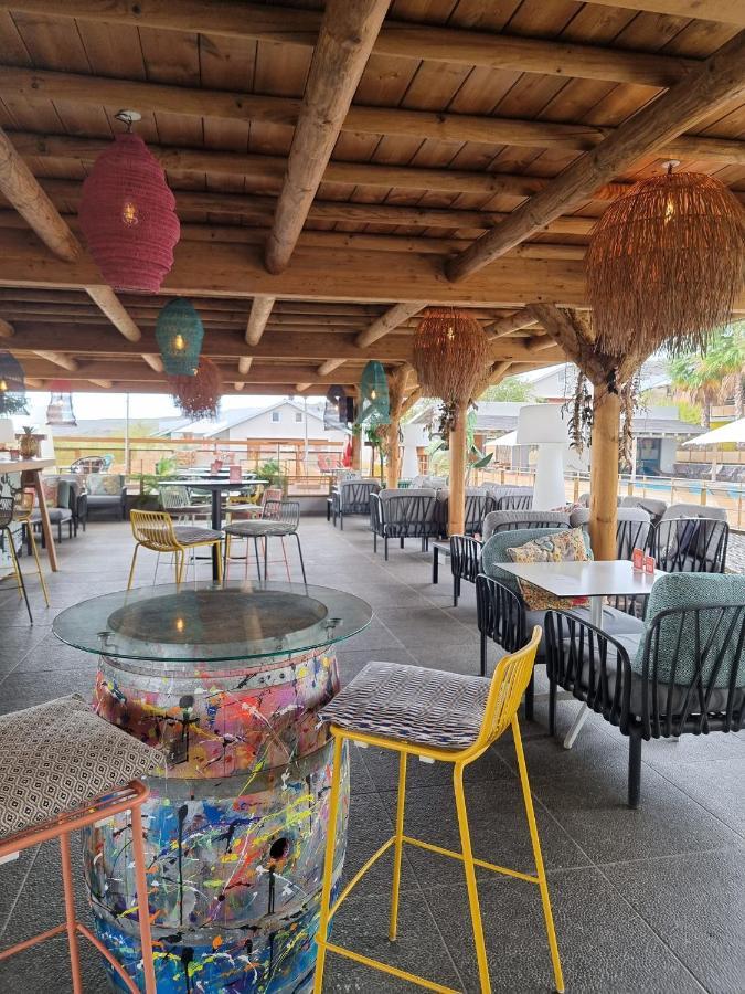 Hotel Dina Morgabine Saint Gilles Exterior foto