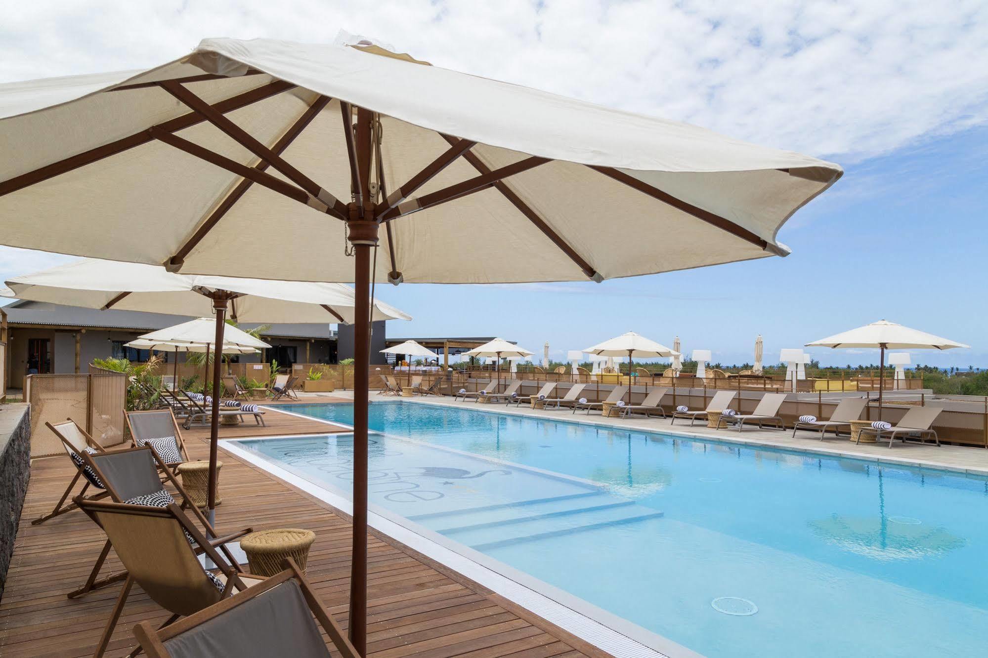 Hotel Dina Morgabine Saint Gilles Exterior foto
