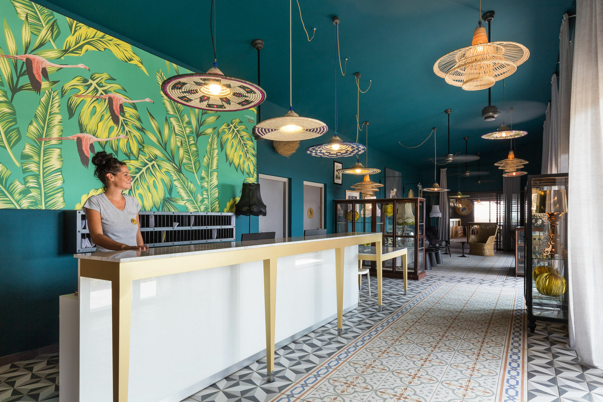 Hotel Dina Morgabine Saint Gilles Exterior foto
